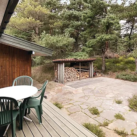 Three-bedroom Holiday In *